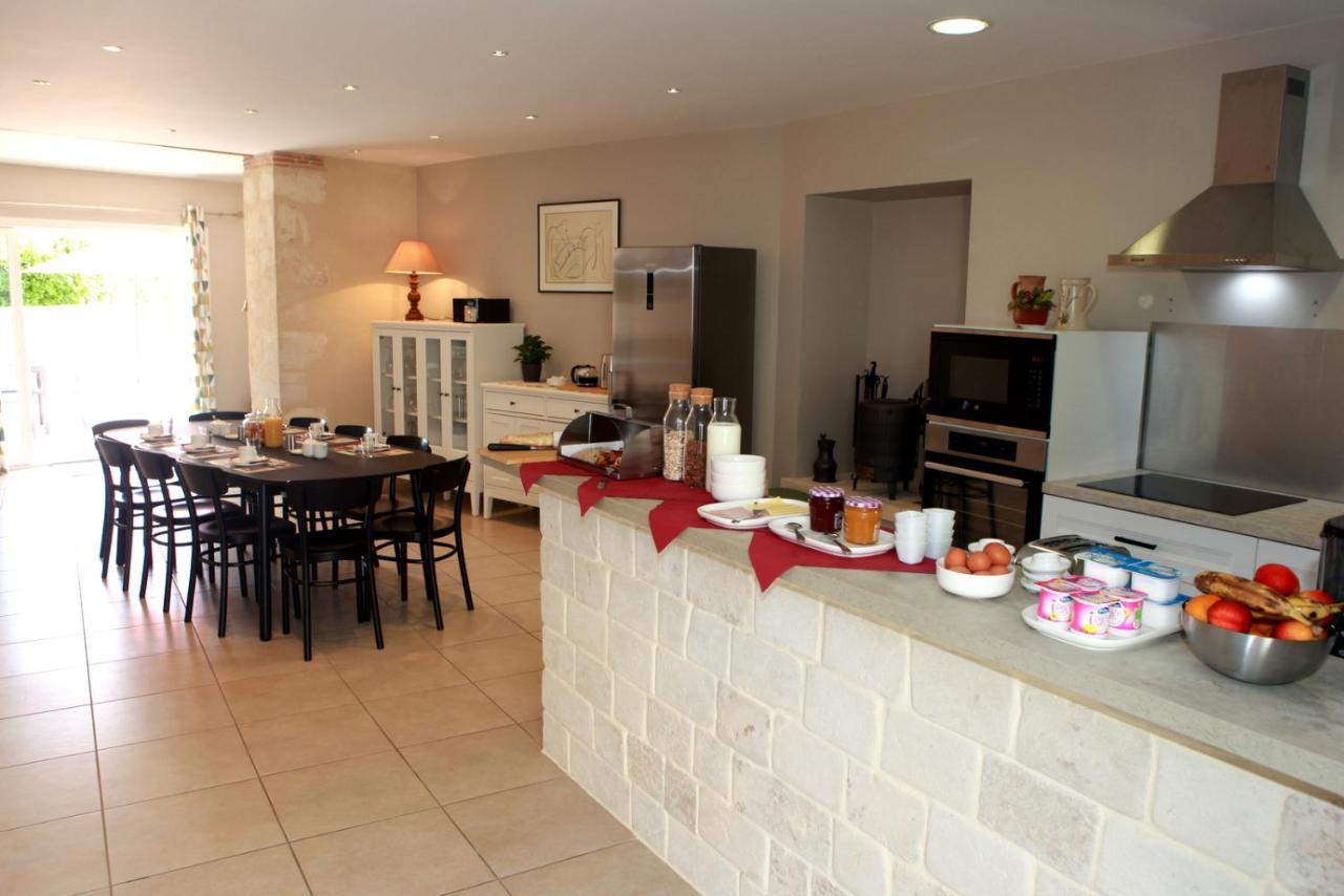 Chambres D'Hotes La Fontaine! Saint-Seurin-de-Cadourne 外观 照片